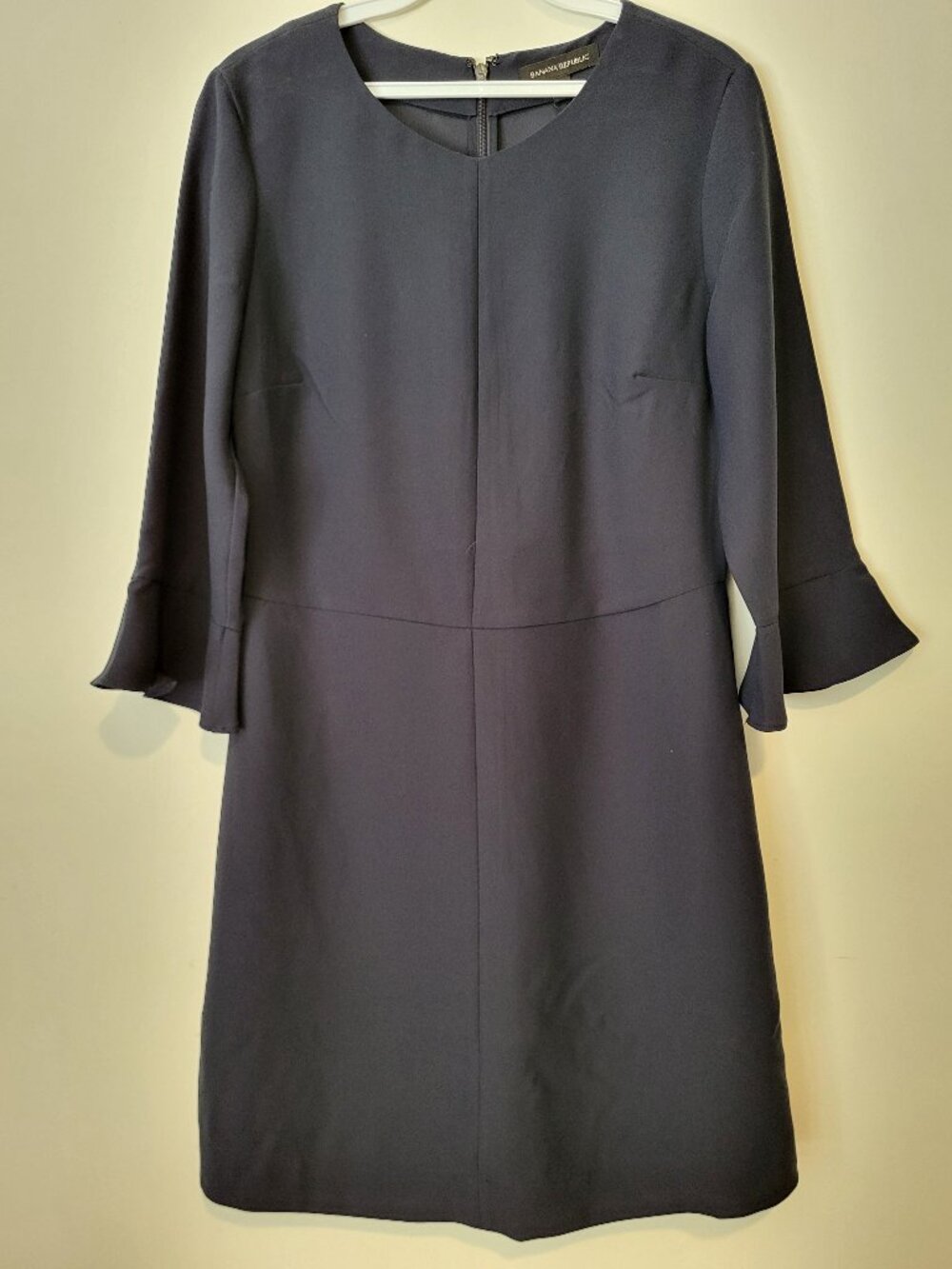 Banana Republic flared sleeve A-line above the knee navy blue dress. Size 6, NWT